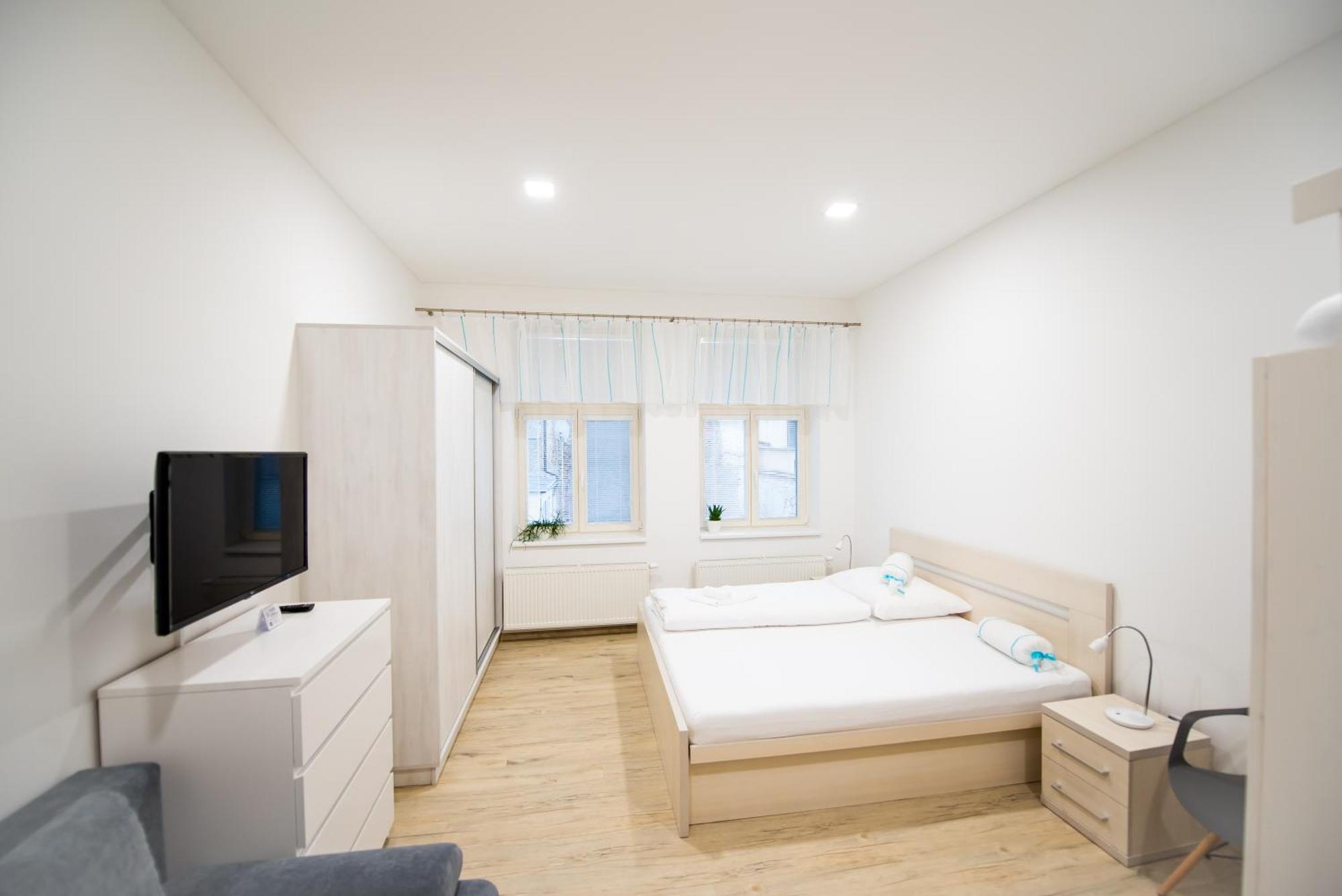 Apartmány Velké náměstí Kroměříž Esterno foto